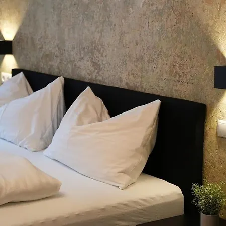 Luxusapartment Mit Badewanne Und Parkplatz * Graz